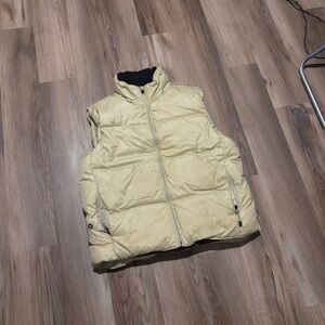 Vintage GAP thick puffer vest • Size small